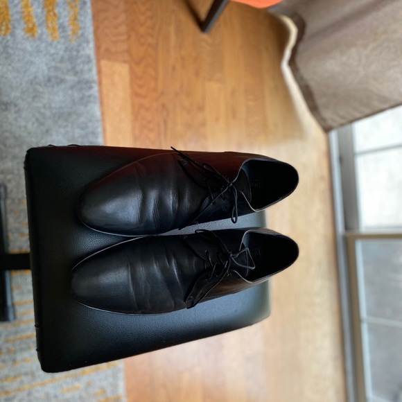 Black Hugo Boss Dress Shoes - Picture 3 of 4